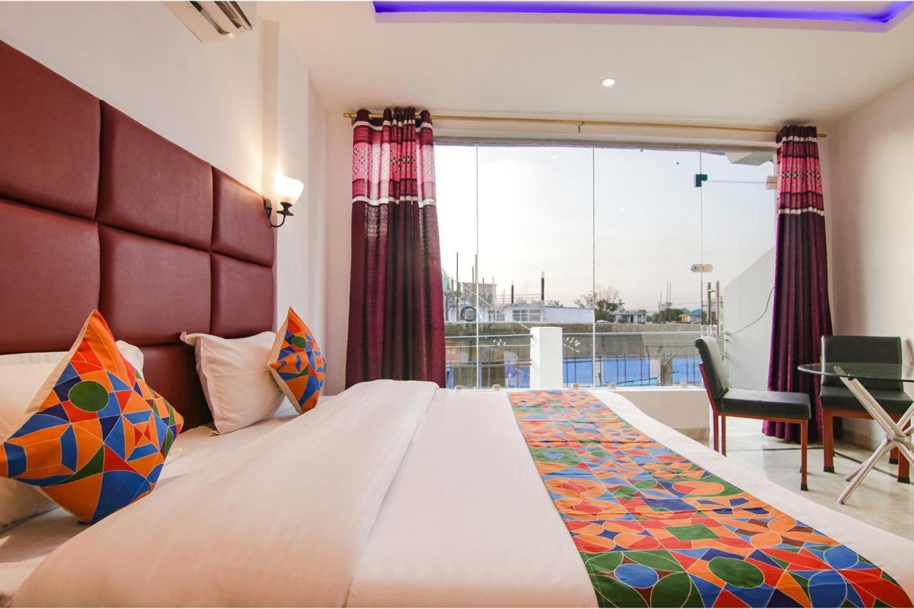 Fabhotel Grover Kangra Exterior photo