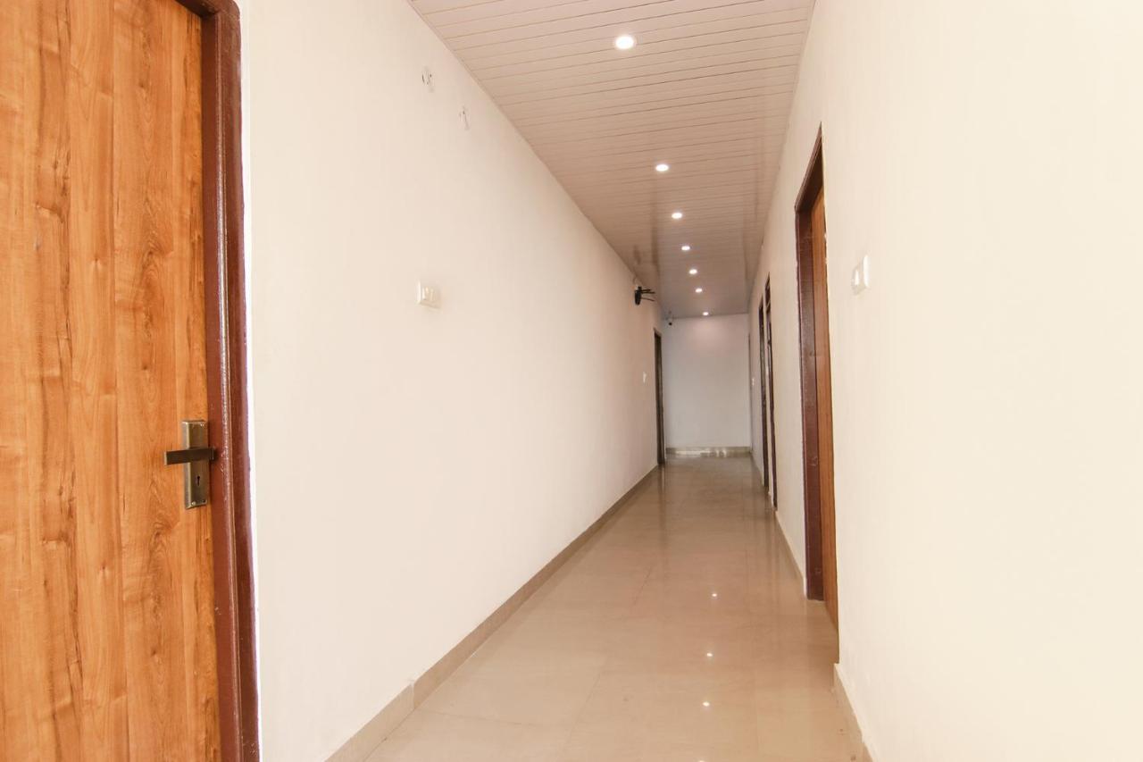 Fabhotel Grover Kangra Exterior photo